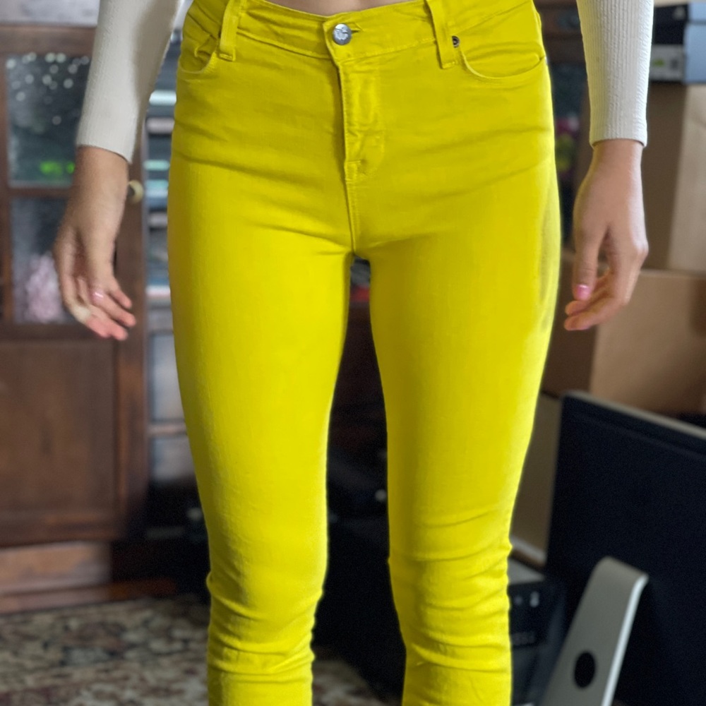 Yellow La Miniatura “Crayon” jeans, size 14 unisex girls or boys